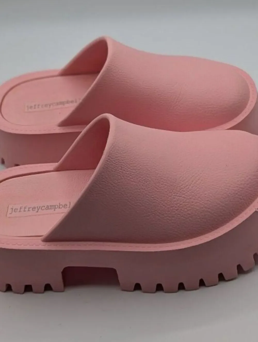 Jeffrey Campbell women size